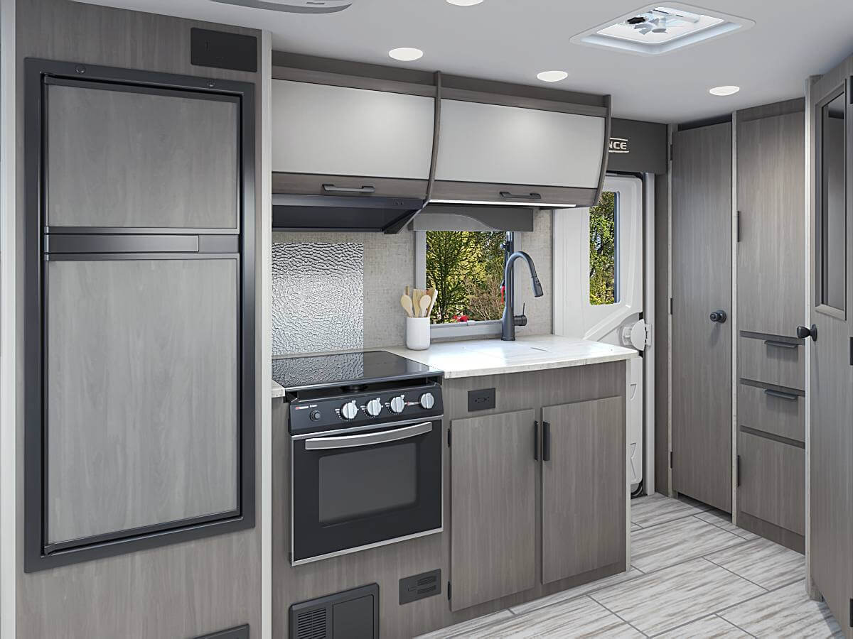 Gallery Lance 1995 Travel Trailer The 1685's bigger brother